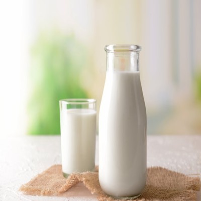 POWDER & FRESH MILK